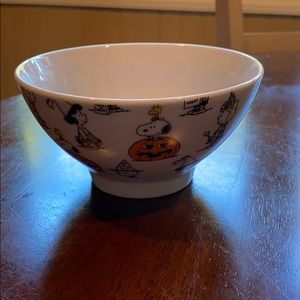 Peanuts sketchbook Halloween cereal bowl